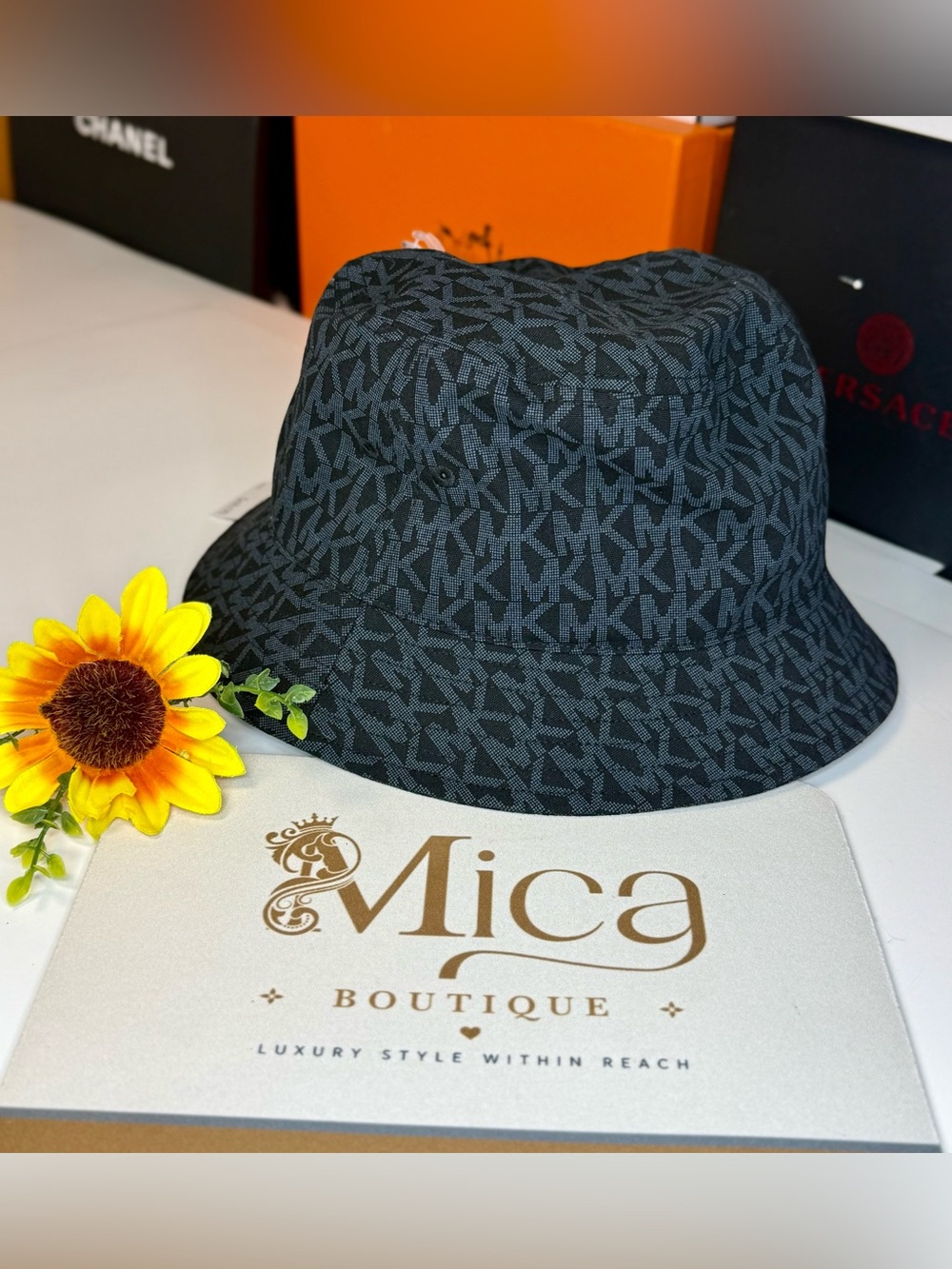 🆕MICHAEL KORS Black MK Logo Bucket Hat ~Medium~